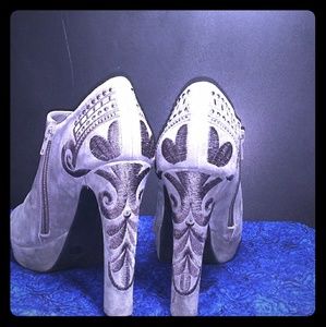 GIANNI BINI WOMAN'S STYLE # NOELLE024 SIZE 10